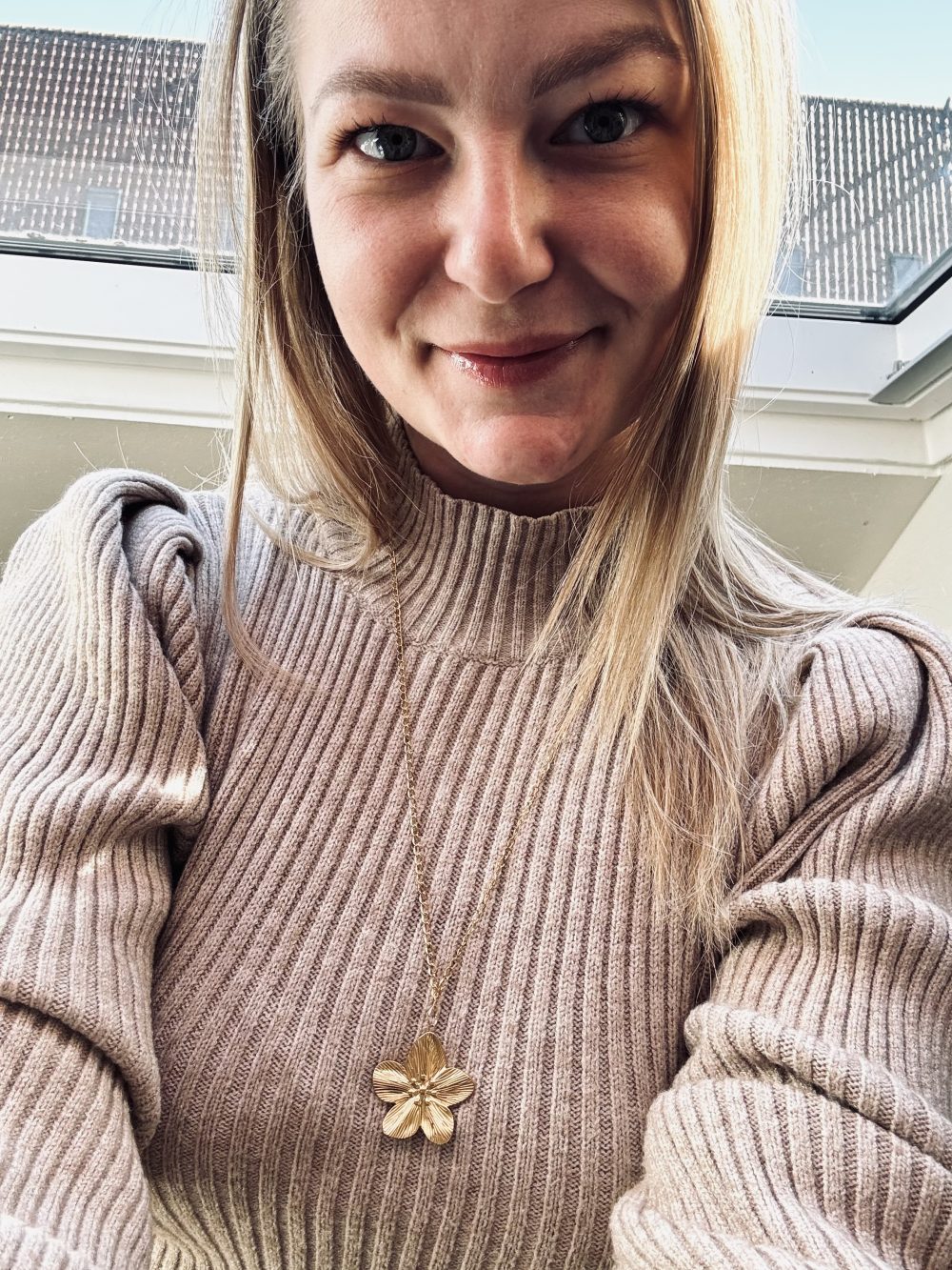 Beautiful Flower ketting Gold - Afbeelding 2